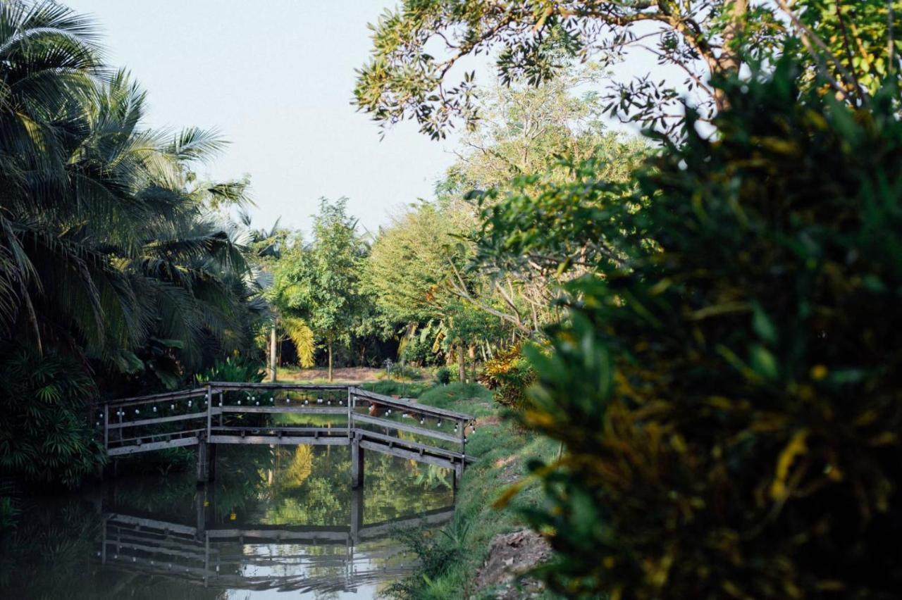 Baan Klong Resort Damnönszaduak Kültér fotó